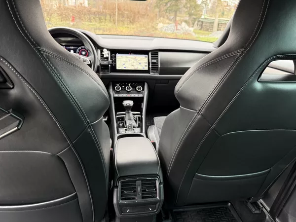 Škoda Kodiaq 2.0TDI 140KW 4x4 SPORTLINE - foto 10