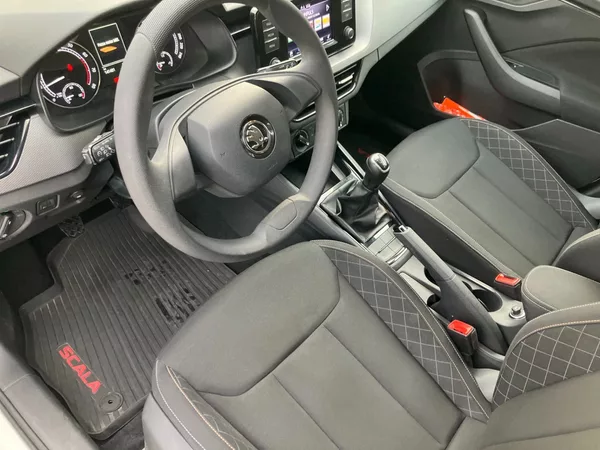 Škoda Scala 1.0TSI 70kW AMBITION NOVÉ V ČR - foto 19