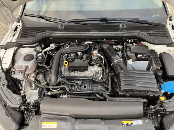 Škoda Scala 1.0TSI 70kW AMBITION NOVÉ V ČR - foto 24