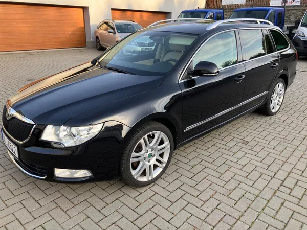 Škoda Superb 2.0TDI 125kW DSG ELEGANCE + - foto 12