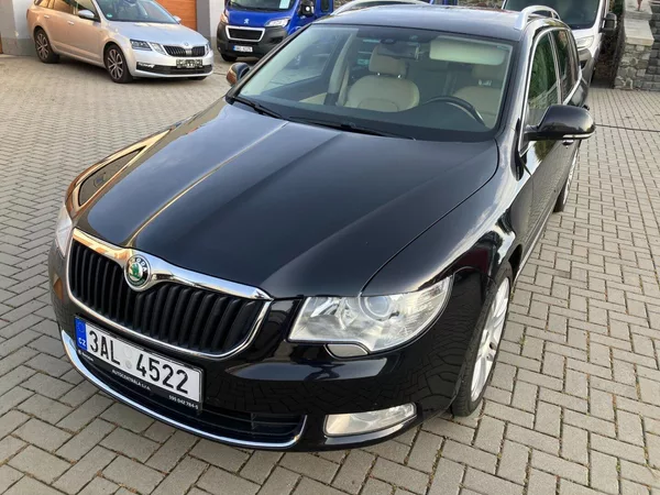Škoda Superb 2.0TDI 125kW DSG ELEGANCE + - foto 14