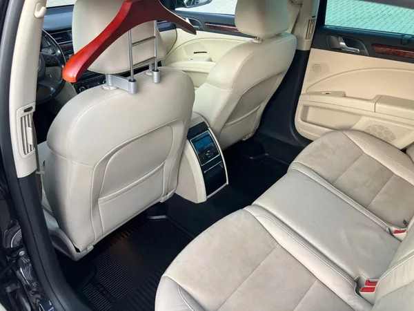 Škoda Superb 2.0TDI 125kW DSG ELEGANCE + - foto 21