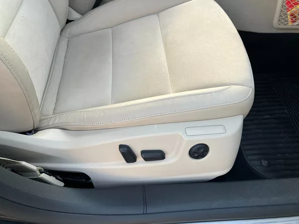 Škoda Superb 2.0TDI 125kW DSG ELEGANCE + - foto 34