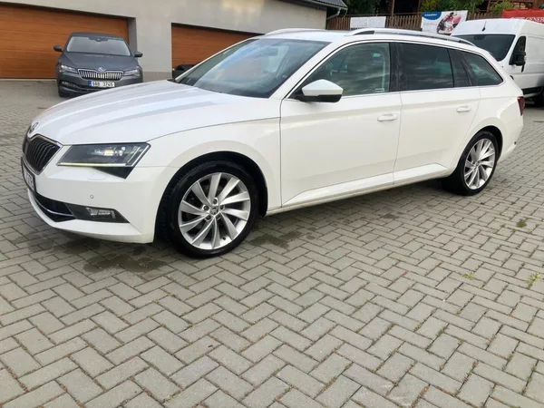 Škoda Superb 2.0TDI 110kW STYLE ALCANTARA - foto 11