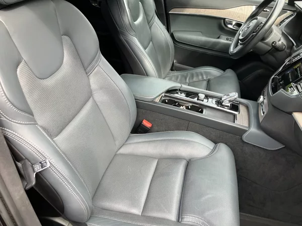 Volvo XC90 B5 AWD DIESEL INSCRIPTION AUT - foto 17