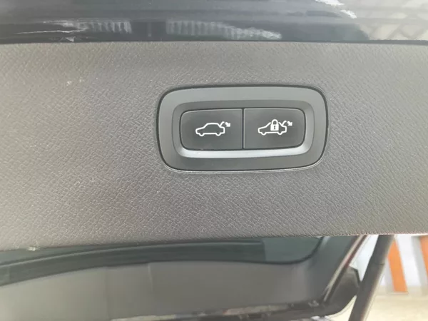 Volvo XC90 B5 AWD DIESEL INSCRIPTION AUT - foto 22