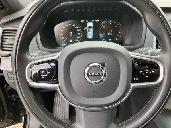 Volvo XC90 B5 AWD DIESEL INSCRIPTION AUT - foto 31