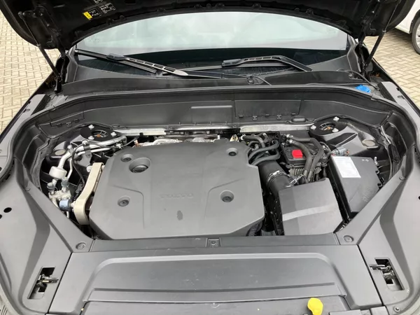 Volvo XC90 B5 AWD DIESEL INSCRIPTION AUT - foto 37