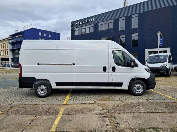Peugeot Boxer Furgon 3500 L3H2 BlueHDi 140k - foto 4