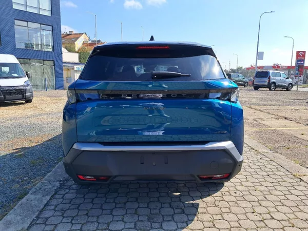 Peugeot 5008 5008 GT Hybrid 145 e-DCS6 5 mí - foto 6