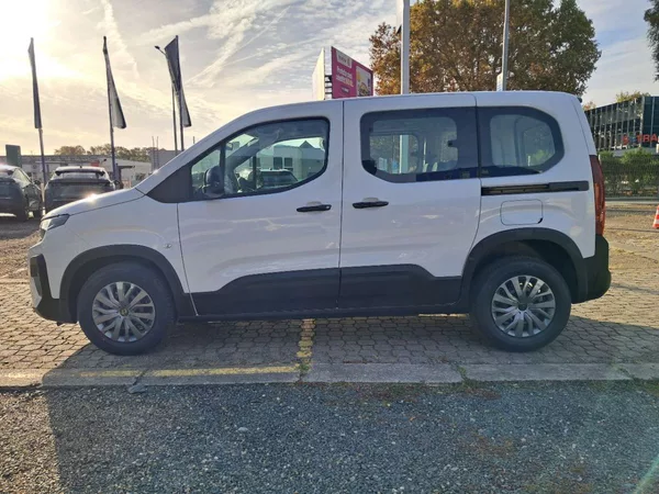 Peugeot Rifter ALLURE BlueHDi 100 S&amp;S MAN - foto 8