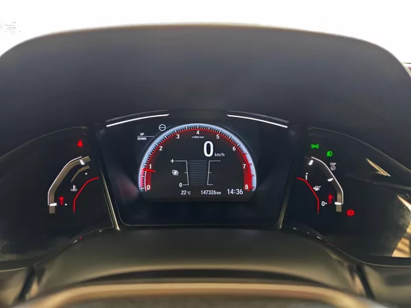 Honda Civic 1.5 Turbo Sport Plus 134kW 6MT - foto 18