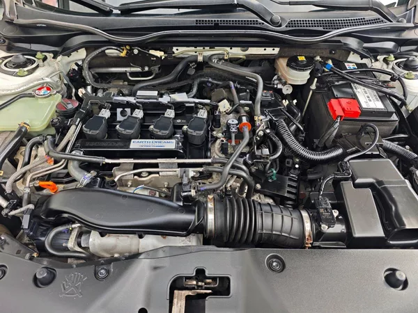 Honda Civic 1.5 Turbo Sport Plus 134kW 6MT - foto 33