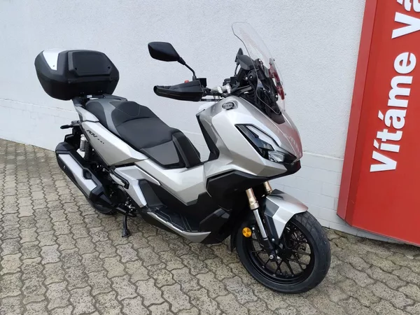 Honda ADV 350 - foto 3