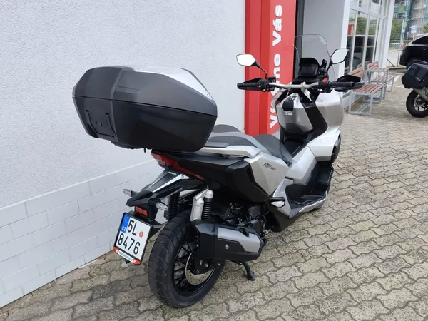 Honda ADV 350 - foto 6
