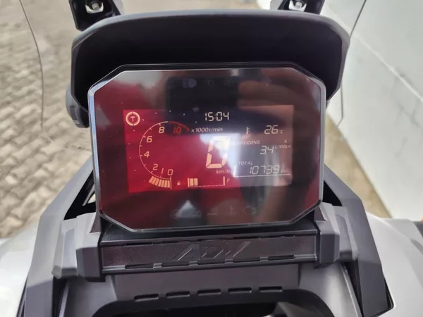 Honda ADV 350 - foto 9
