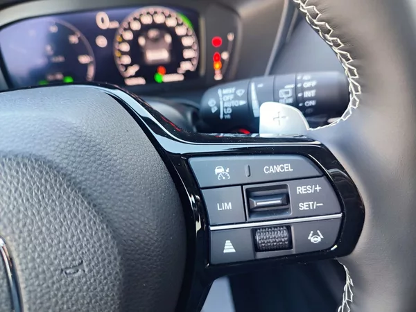 Honda ZR-V 2.0e:HEV 135kW ADVANCE TOP - foto 25