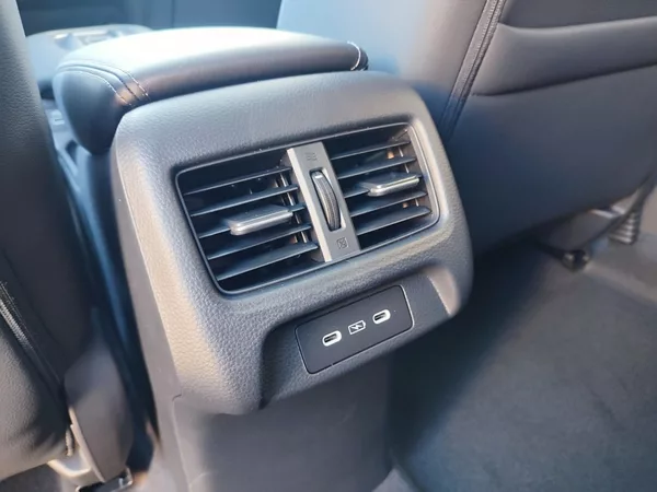 Honda ZR-V 2.0e:HEV 135kW ADVANCE TOP - foto 37