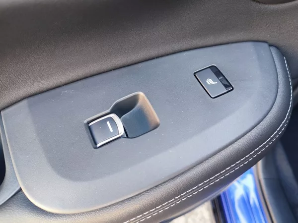Honda ZR-V 2.0e:HEV 135kW ADVANCE TOP - foto 38
