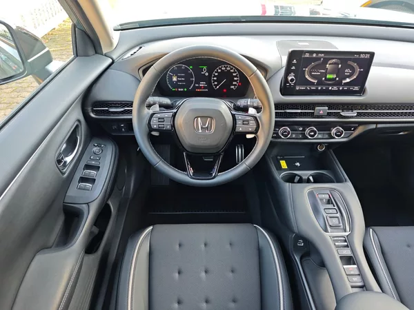 Honda ZR-V 2.0eHEV 135kW ELEGANCE MR2027 - foto 11