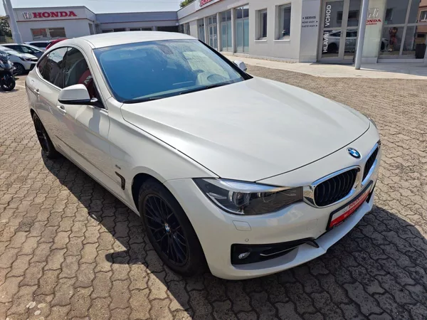 BMW Řada 3 GT 320D Xdrive Sport line ČR - foto 2