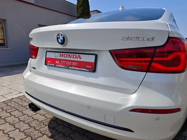 BMW Řada 3 GT 320D Xdrive Sport line ČR - foto 32