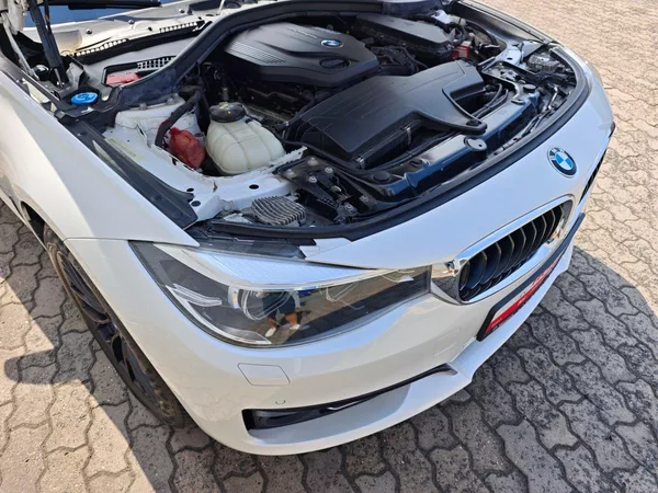 BMW Řada 3 GT 320D Xdrive Sport line ČR - foto 38