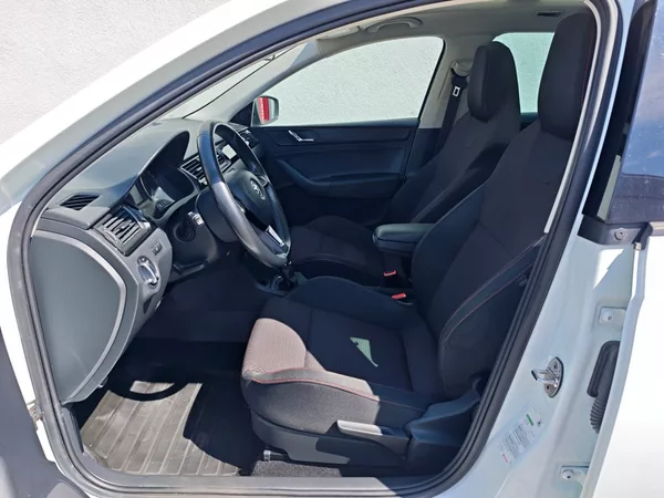 Škoda Rapid 1.2 TSi Spaceback Ambition + - foto 14