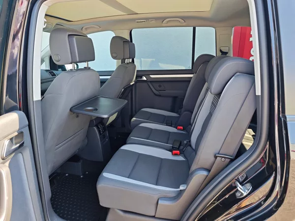 Volkswagen Touran 2.0 TDi Life 7 Míst Panorama - foto 15