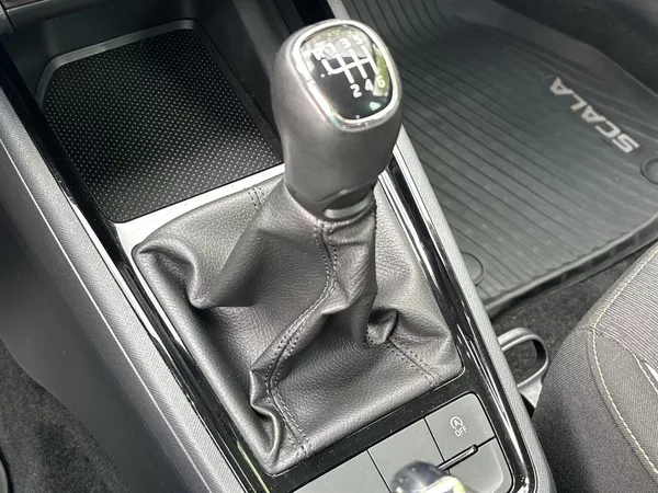 Škoda Scala 1.5 TSI Style - foto 17