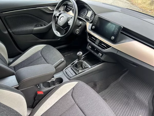 Škoda Scala 1.5 TSI Style - foto 8