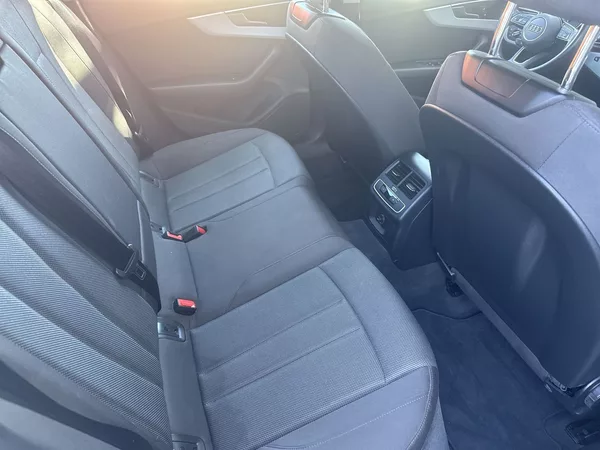 Audi A4 Avant 40 TDI Quattro Tiptronic - foto 10