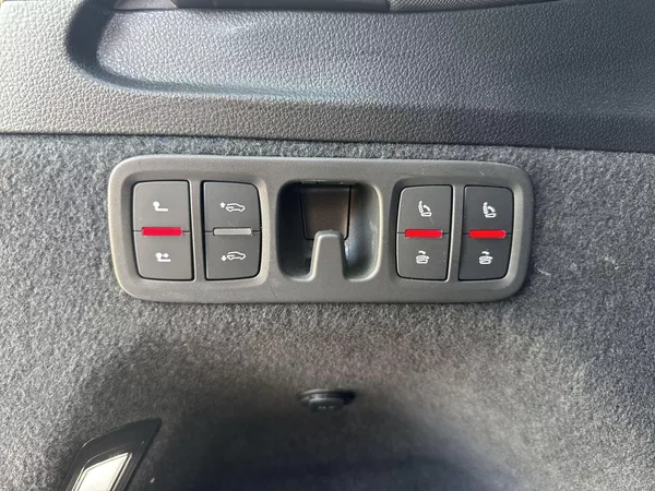 Audi Q7 3.0 TDI Automat S-line - foto 29