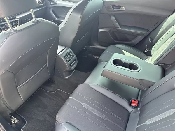 Cupra Formentor 1.5 TSI - foto 8
