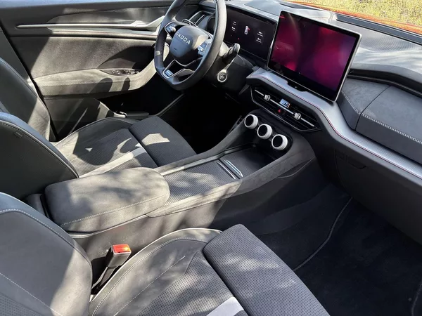 Škoda Kodiaq 1.5 TSI iV DSG Sportline - foto 9