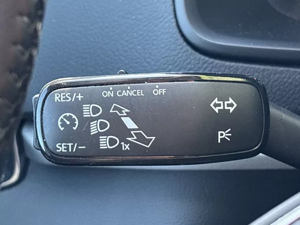 Škoda Karoq 1.5 TSI Ambition + - foto 18