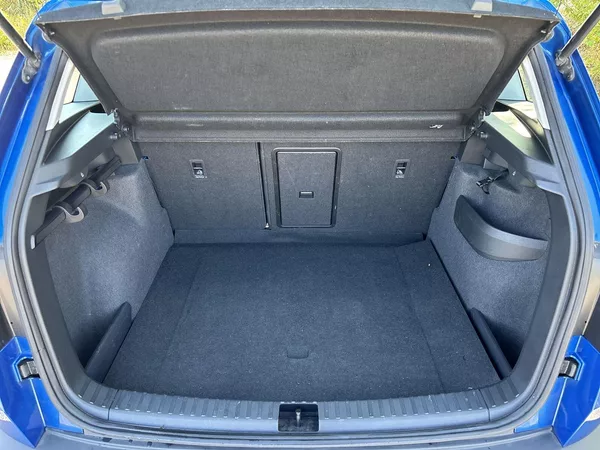 Škoda Karoq 1.5 TSI Ambition + - foto 30