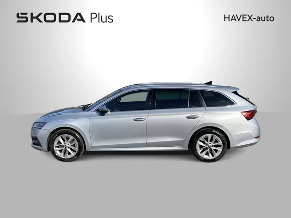 Škoda Octavia Combi 2.0 TDI DSG Style - foto 3