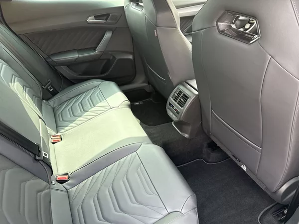 Cupra Formentor VZ 2.0 TSI 333k DSG 4WD - foto 10