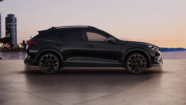 Cupra Formentor VZ5 2.5 TSI 390k DSG 4WD - foto 4