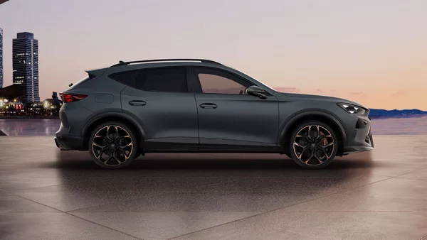 Cupra Formentor VZ5 2.5 TSI 390k DSG 4WD - foto 4