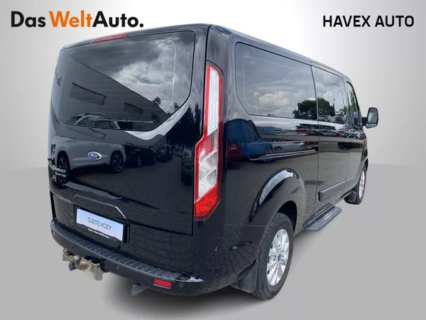 Ford Tourneo Custom 2.0 EcoBlue Titanium - foto 2