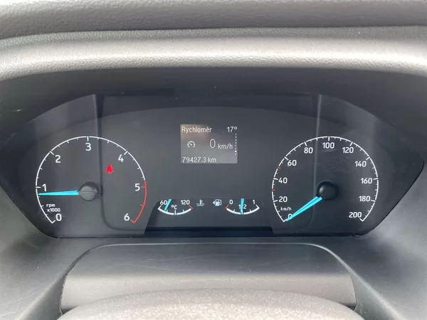 Ford Tourneo Custom 2.0 EcoBlue Titanium - foto 6