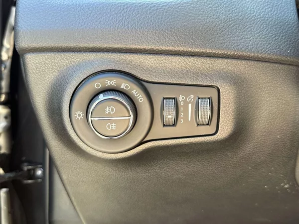 Jeep Compass 1.4 MultiAir 4x4 Automat - foto 12