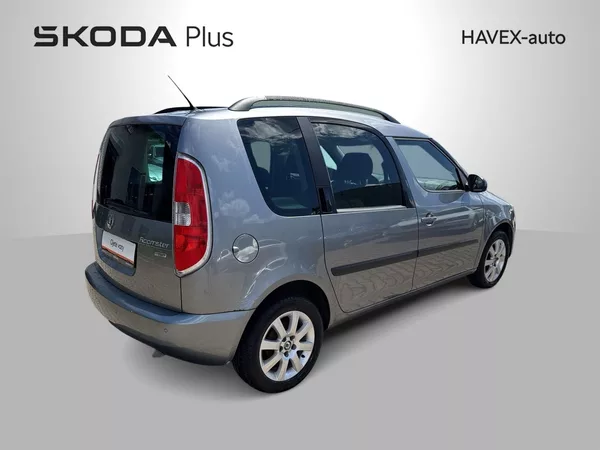Škoda Roomster 1.2 TSI Ambition - foto 2