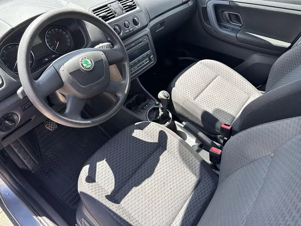 Škoda Roomster 1.2 TSI Ambition - foto 7