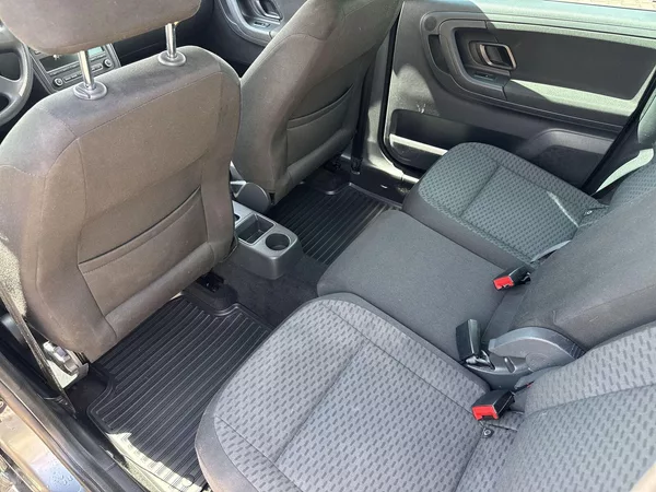 Škoda Roomster 1.2 TSI Ambition - foto 8