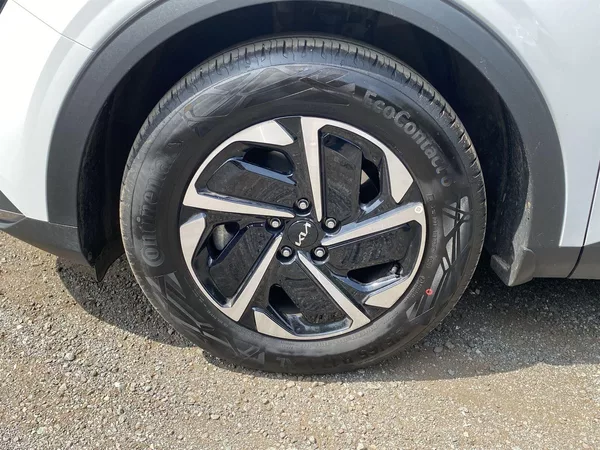 Kia Sportage 1.6 T-GDI 4x4 Exclusive - foto 28