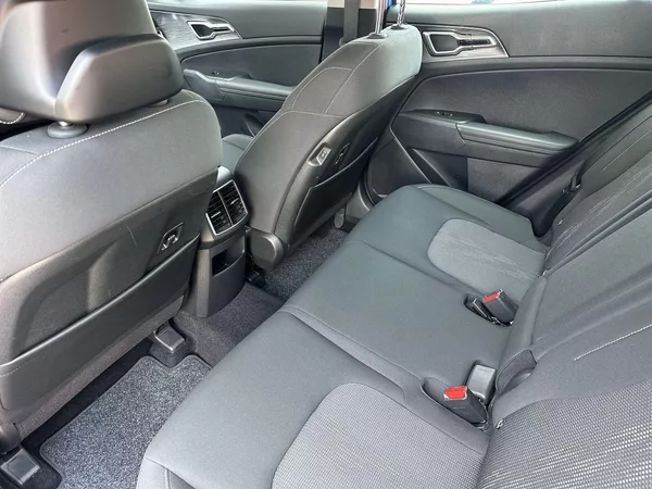 Kia Sportage 1.6 T-GDI 4x4 Exclusive - foto 8