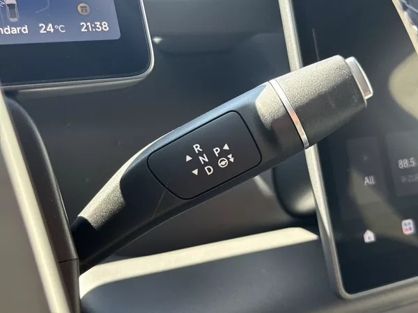 Leapmotor B10 DESIGN HYBRID EV - foto 20